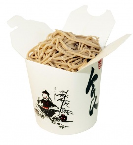 Вок на гречневой лапше